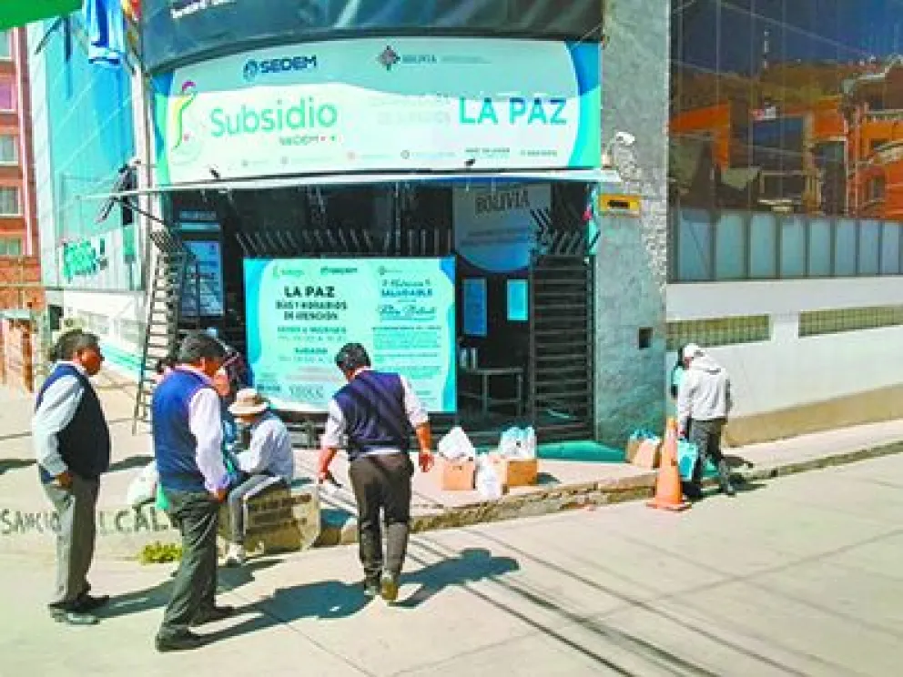 El ingreso principal del Sedem en la zona de Sopocachi, en La Paz. FOTO: Jorge Soruco / Visión 360