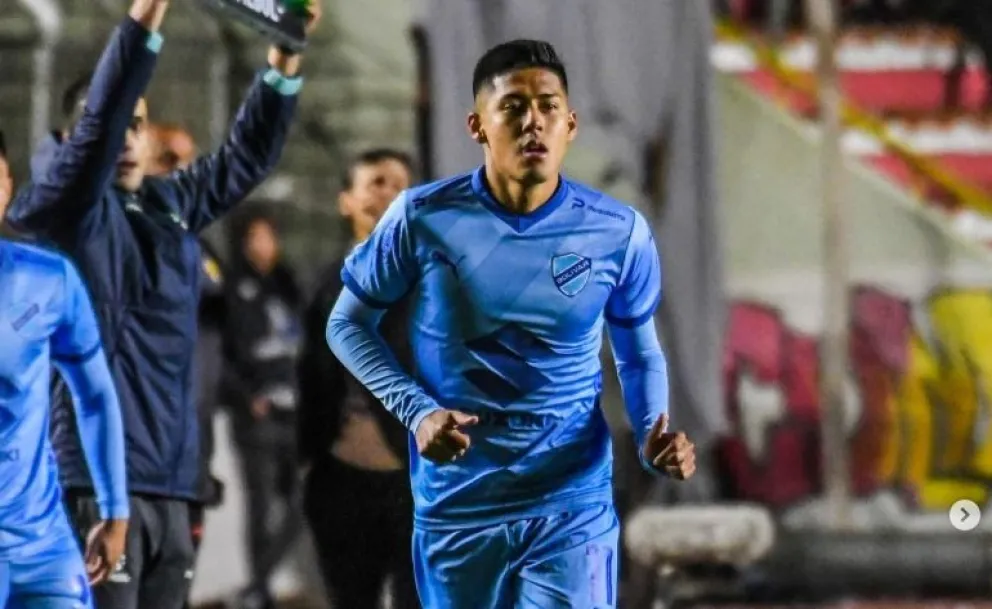 Vaca en un partido anterior con la Academia. Foto: Club Bolívar.