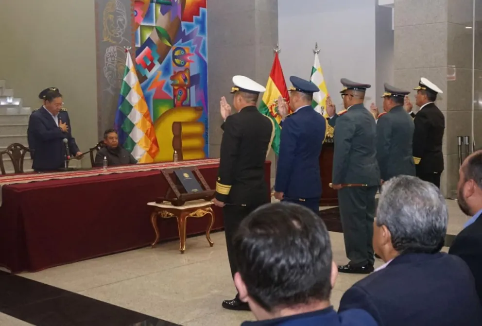 Este jueves, Arce posesiona a los nuevos comandantes del Alto Mando Militar. Foto: APG