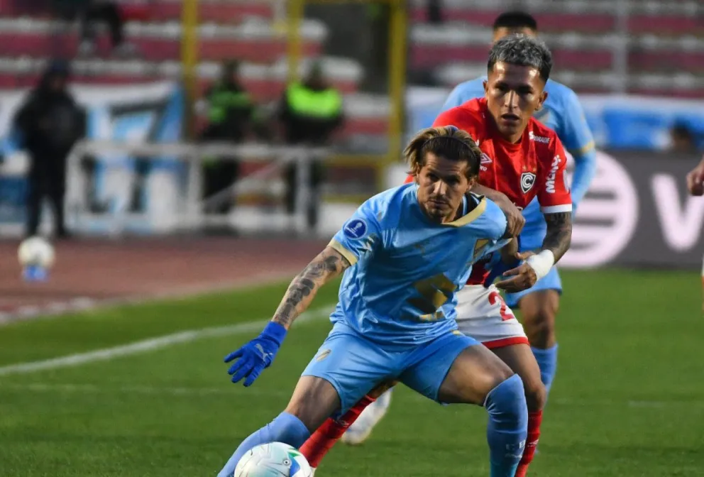 Rodríguez, de Bolívar, durante el partido contra Cienciano. Foto: APG.