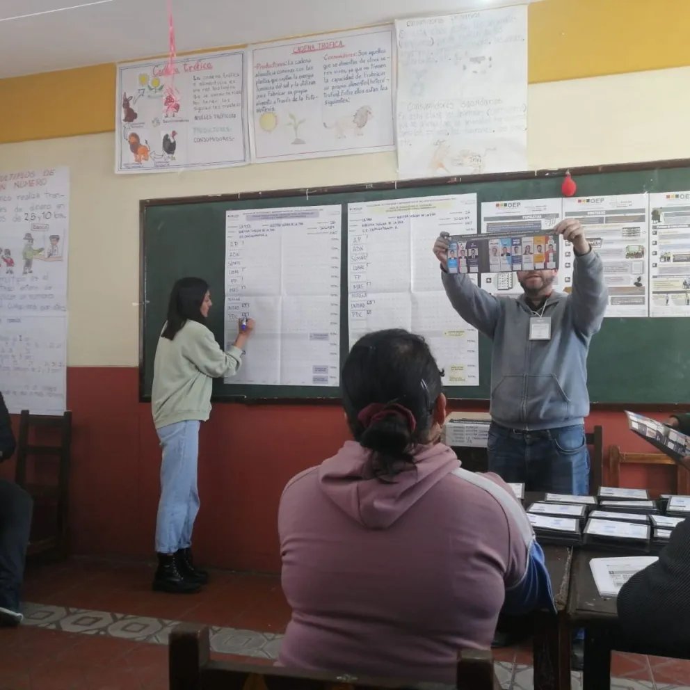 Conteo de votos en la zona de Chasquipampa, en La Paz. Fuente: Admundo Morales