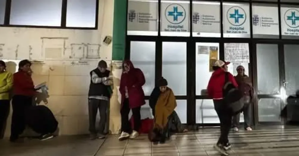 Hospitales de Santa Cruz sin atención, en una imagen de archivo. Foto: RRSS