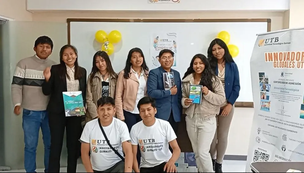 Estudiantes que forman parte de la iniciativa Innovadores Globales UTB. FOTO: UTB