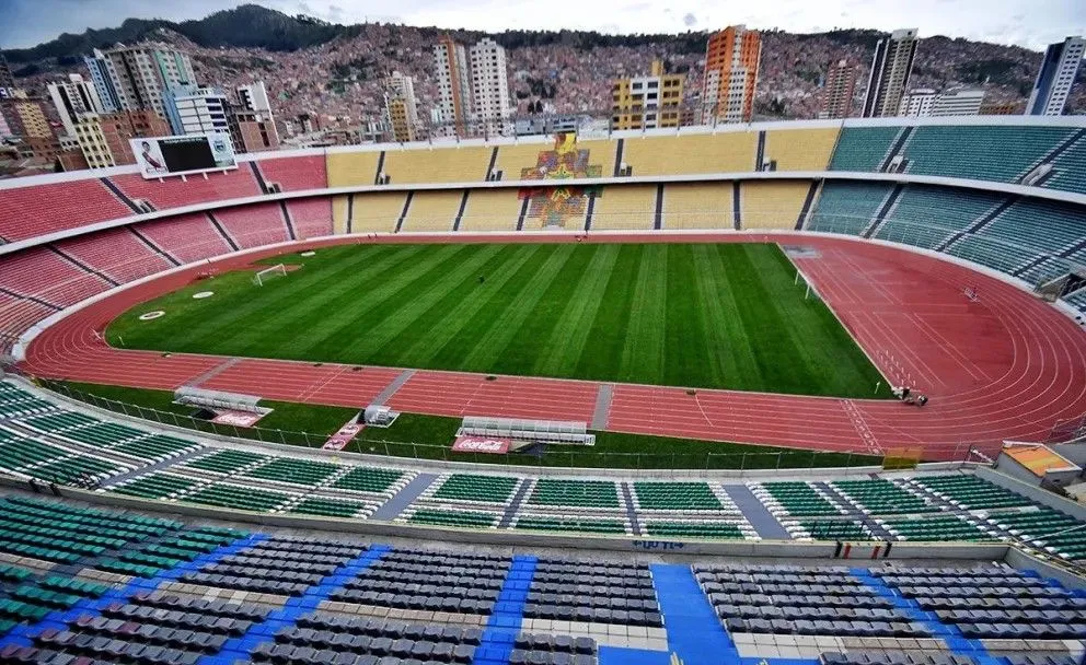 Una vista panorámica del estadio Hernando Siles de Miraflores. Foto: APG