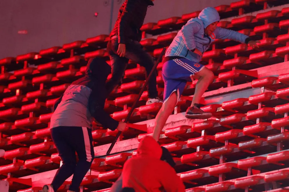 Los incidentes que hubieron el miércoles por la Copa. Foto: EFE.