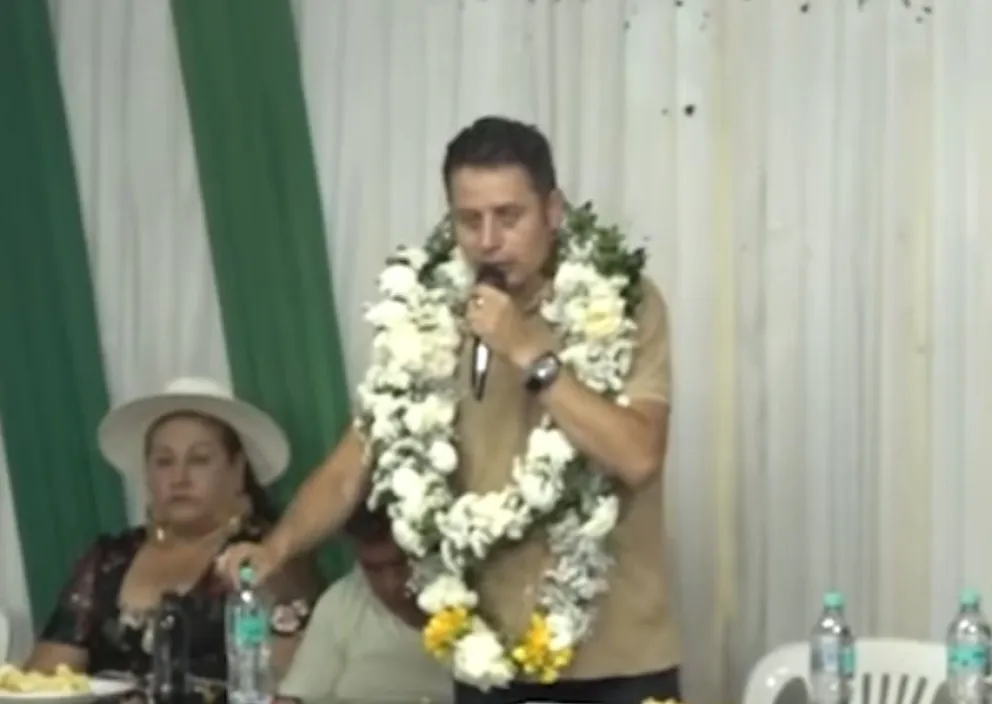 Lara durante el encuentro con la Federación de Transportistas 16 de Noviembre. Foto: Captura de video