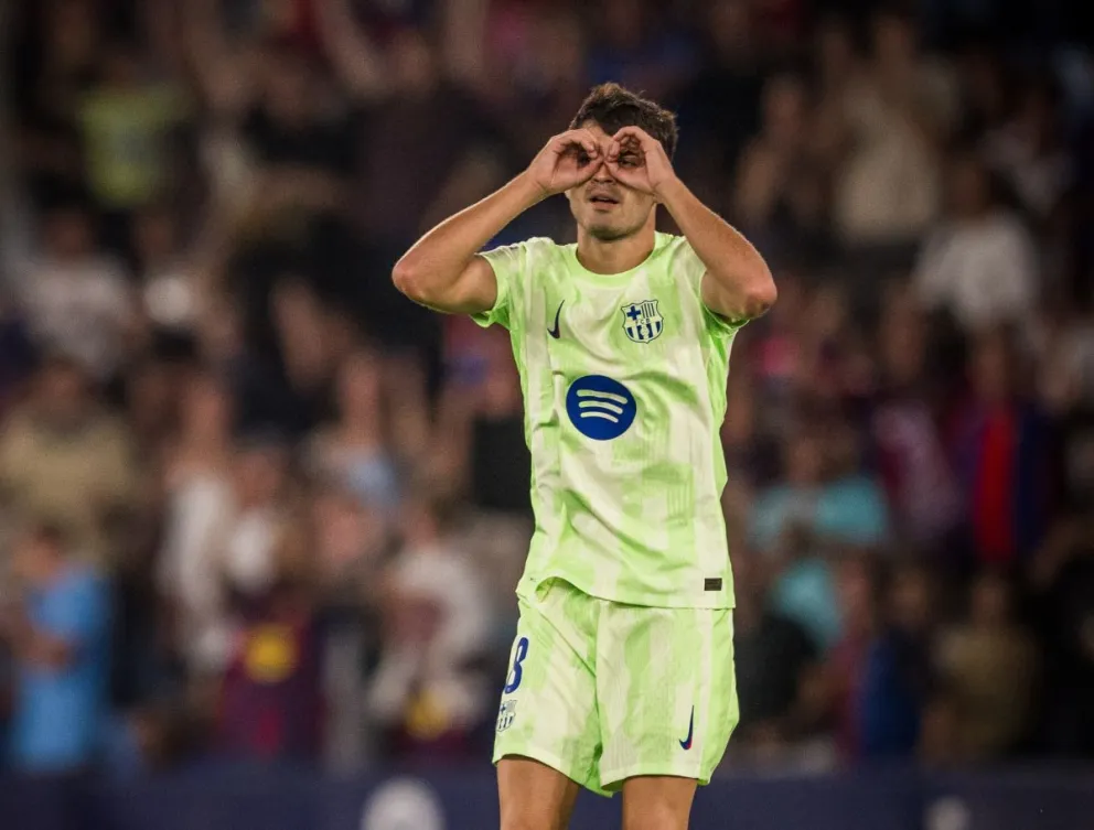El centrocampista del Barcelona Pedri celebra tras marcar ante el Levante. Foto: FCB