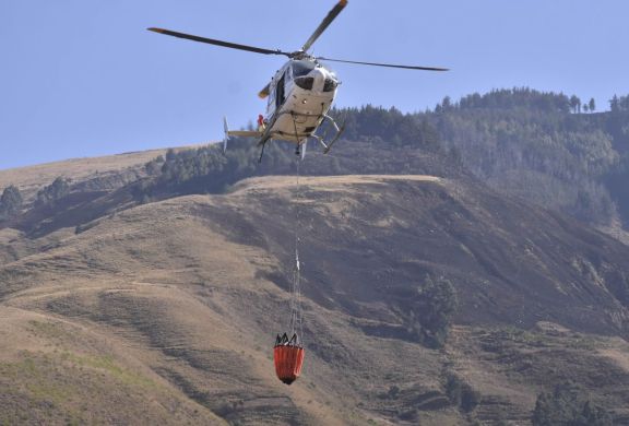 Sofocan el incendio en El Tunari. Fotos: APG