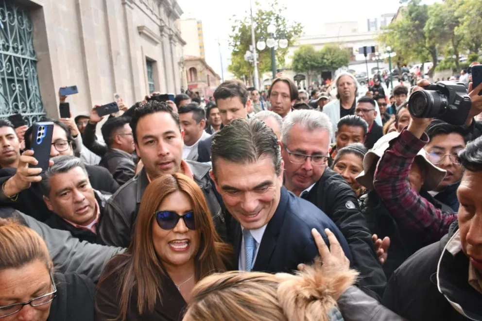 El candidato por el PDC, Rodrigo Paz, ingresó la tarde de este martes a Palacio de Gobierno. Foto: APG