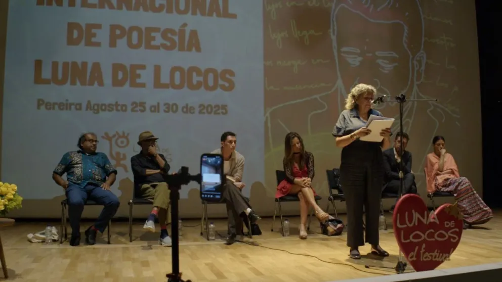 Inauguración de la XIX edición del Festival Internacional de Poesía Luna de Locos, que se celebra en Pereira, Colombia. Foto: Jhonwi Hurtado