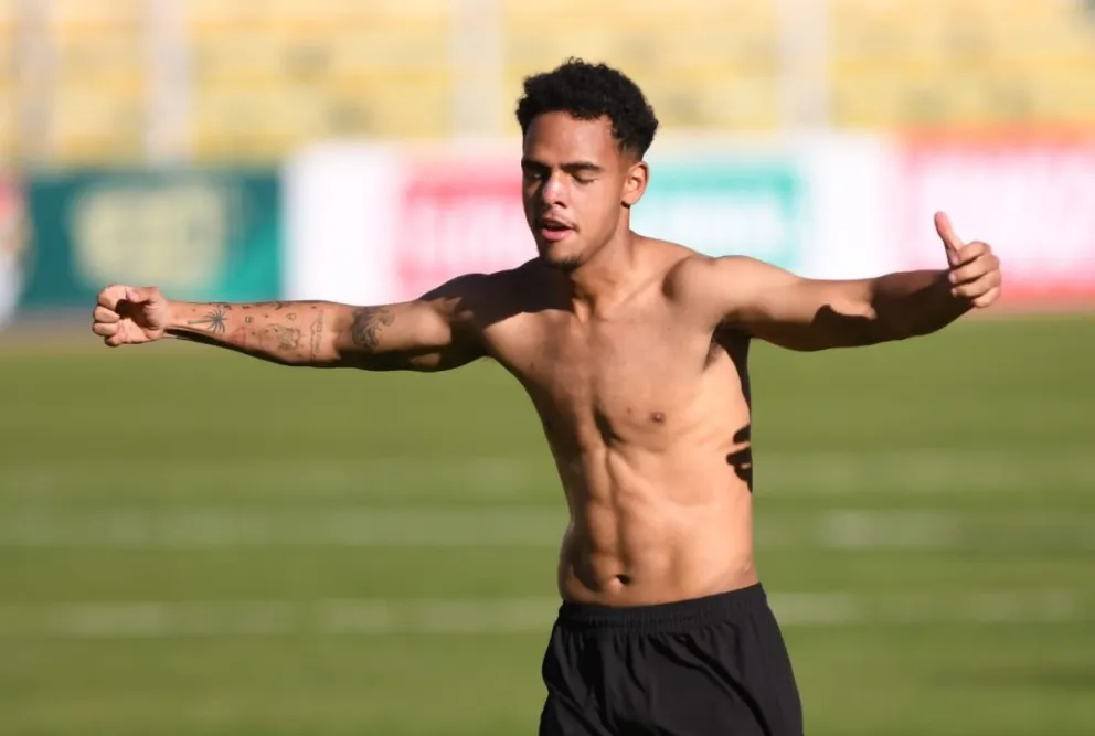 Moisés Paniagua celebra el gol del triunfo frente a ABB. Foto: Agencia Marka Registrada