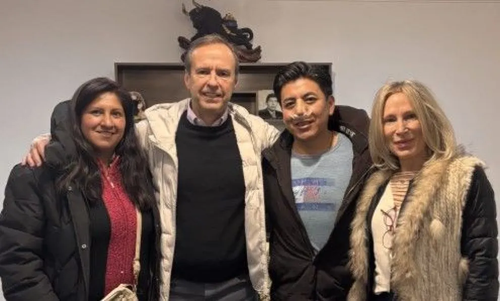 La visita del candidato Jorge Tuto Quiroga a Marco Antonio Pumari. Foto: Alianza Libre