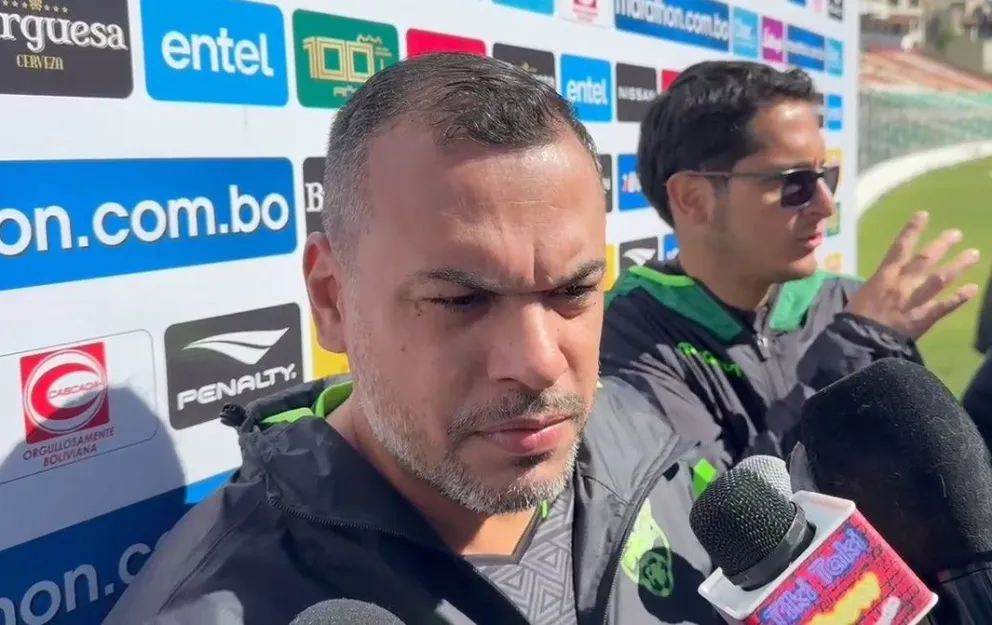 Gabriel Ramírez durante la conferencia que ofreció este sábado a los periodistas. Foto: Sports 360