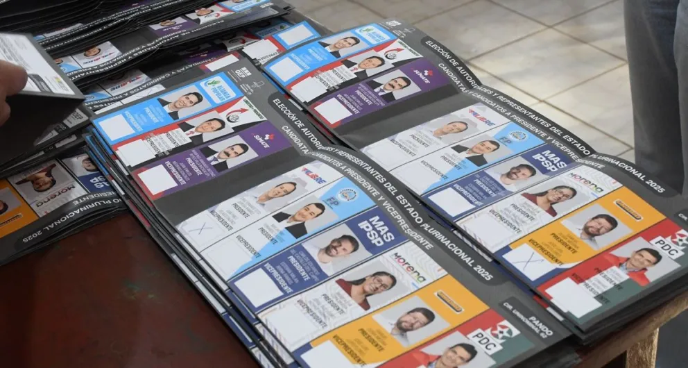 La papeleta de la primera vuelta- Foto: ABI