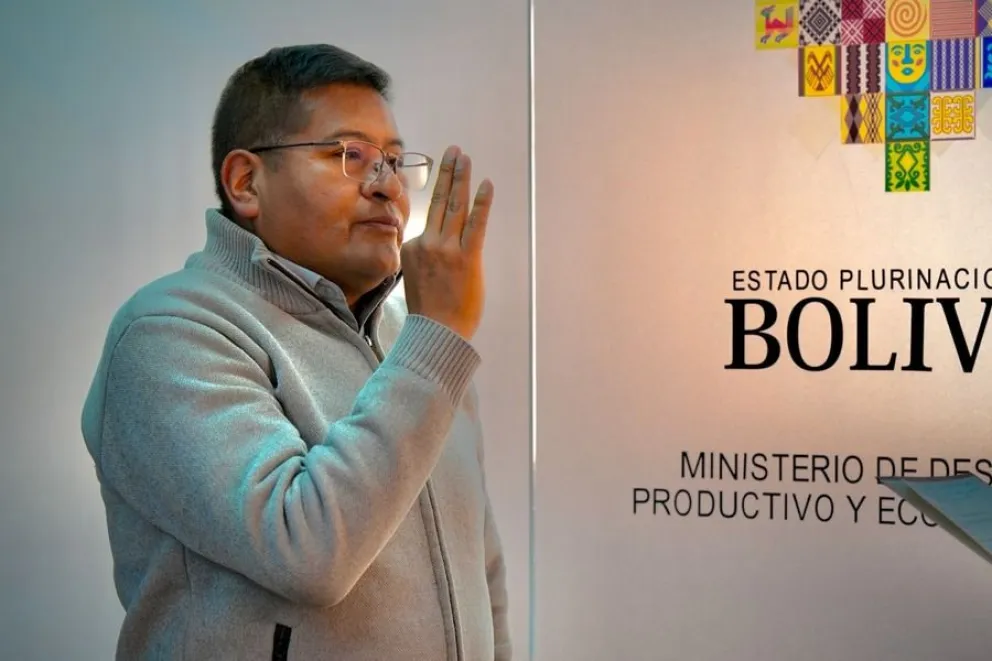 Rojas fue posesionado por el directorio de la empresa estatal, la jornada de este martes. Foto: ABI