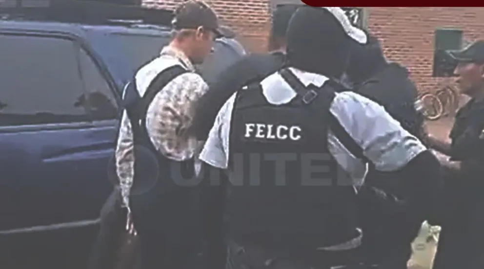 Los agresores congelaron el cuerpo para posteriormente enterrarlo. Foto: Captura Unitel