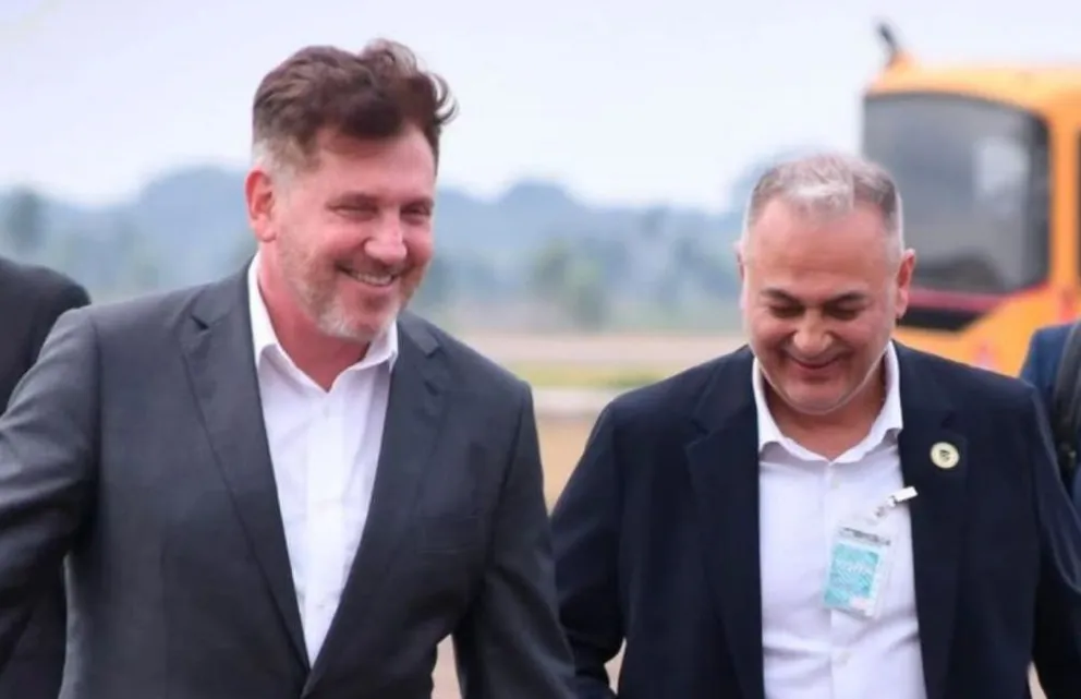 Domínguez (izq.) y Costa, tras una anterior reunión. Foto: FBF.