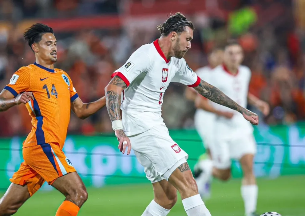 Incidencia entre Polonia (de blanco) y Países Bajos. Foto: Selección Polaca.