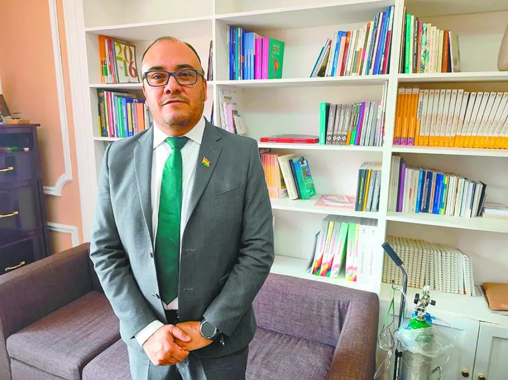 Gustavo Ávila es vocal de la Sala Plena del TSE desde inicios del 2024, tras la destitución de Dina Chuquimia. Fotos: Paulo Lizárraga A. / Visión 360