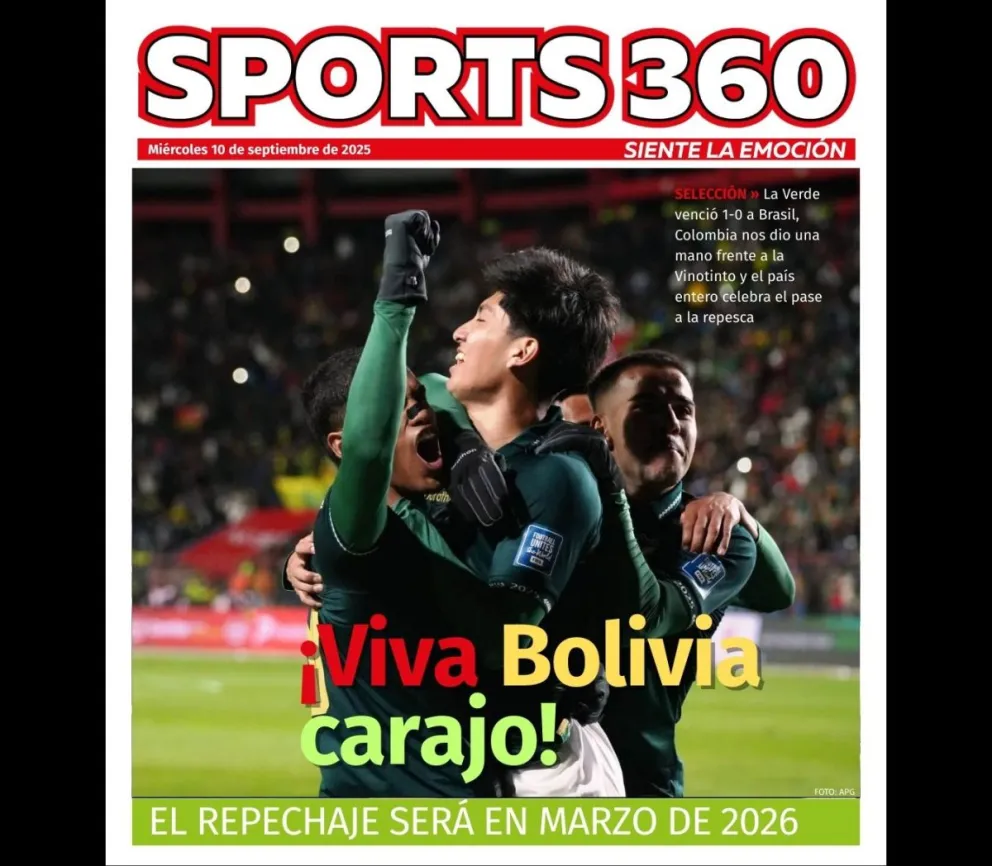 Miguel Terceros (centro) celebra su gol con sus compañeros. Foto: APG.