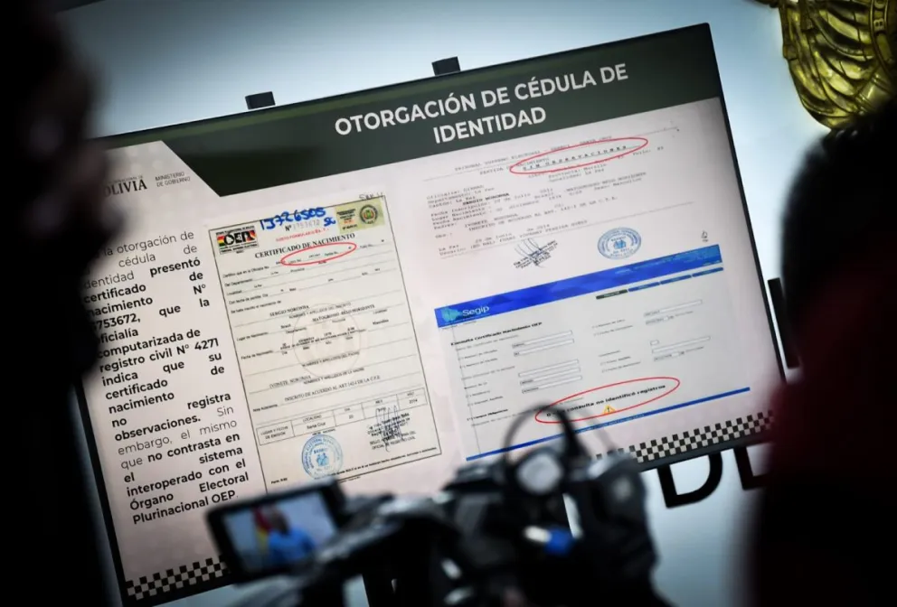 El certificado de nacimiento falso que presentó el brasileño, líder del PCC)de Brasil. Foto: Ministerio de Gobierno