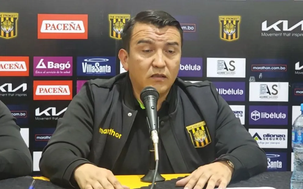 Terrazas, el presidente atigrado, en conferencia de prensa. Foto: Captura de pantalla.