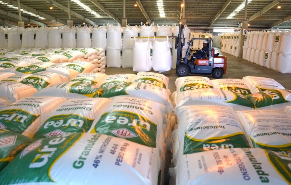 Producción de urea por parte de YPFB para su comercialización interna y externa. Foto: YPFV