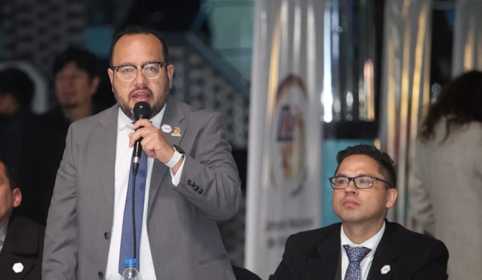 El presidente de Cadinpaz, José Eduardo Iriarte Tineo, presentó la Estrategia de Desarrollo Sostenible del Departamento de La Paz 2022 – 2030. Foto: CNI.