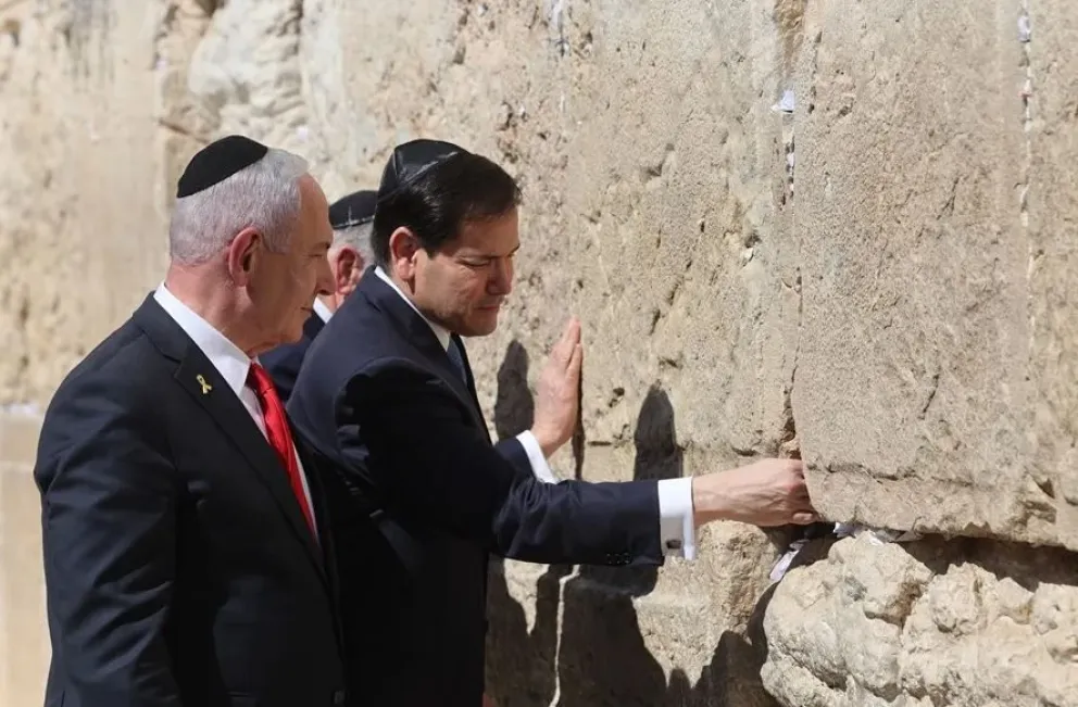 El secretario de Estado de EEUU, Marco Rubio, y el primer ministro israelí, Benjamín Netanyahu, en el Muro de las Lamentaciones. Foto: EFE