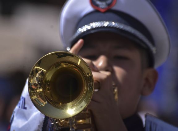 Desfile por la gesta libertaria de Cochabamba. Fotos: APG 
