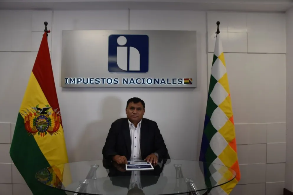 El presidente del SIN, Mario Cazón, en conferencia de prensa. FOTO: Captura.