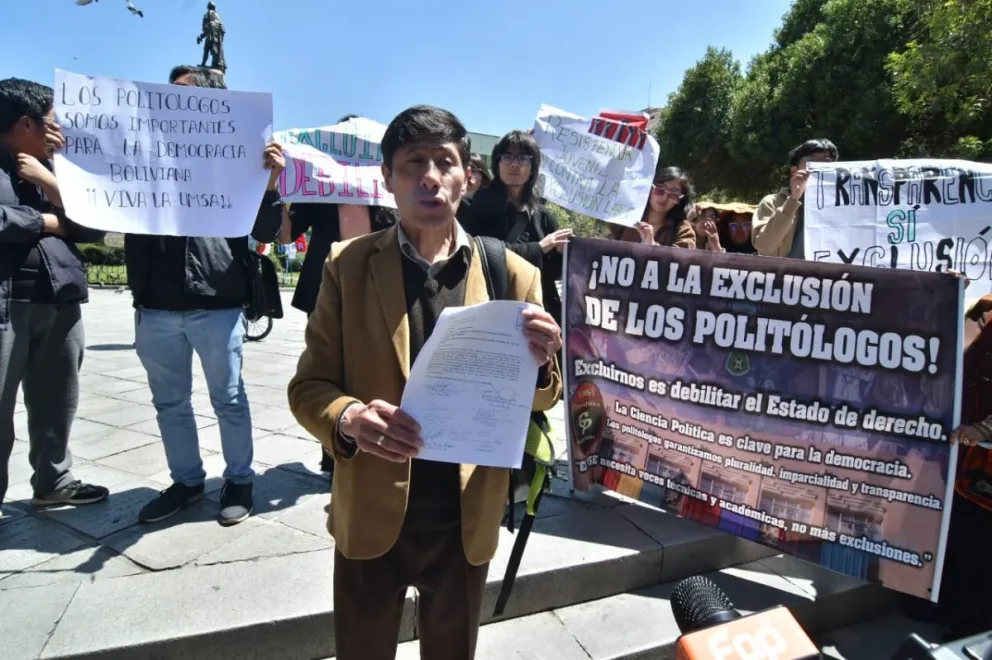 La normativa es criticada por ser excluyente. Foto: APG