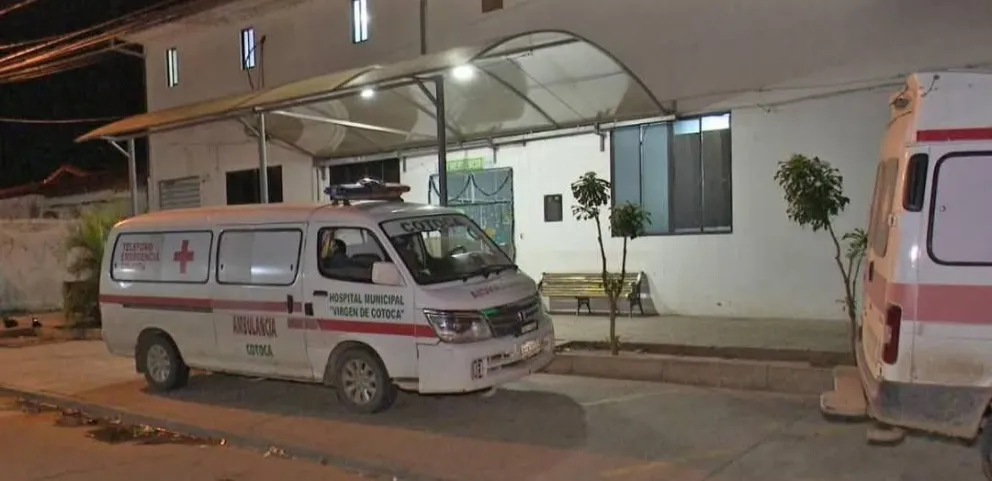 Una ambulancia en el hospital de Cotoca, imagen referencial. Foto: Radar de Noticias