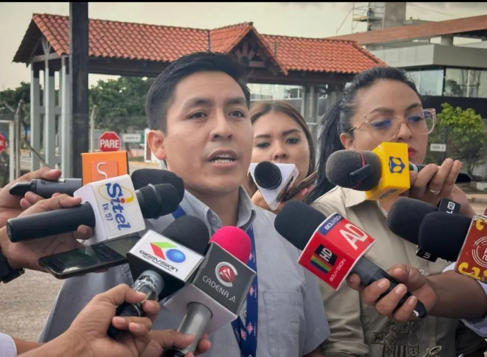 El exgerente Félix Cruz, en conferencia de prensa. FOTO: Captura de video