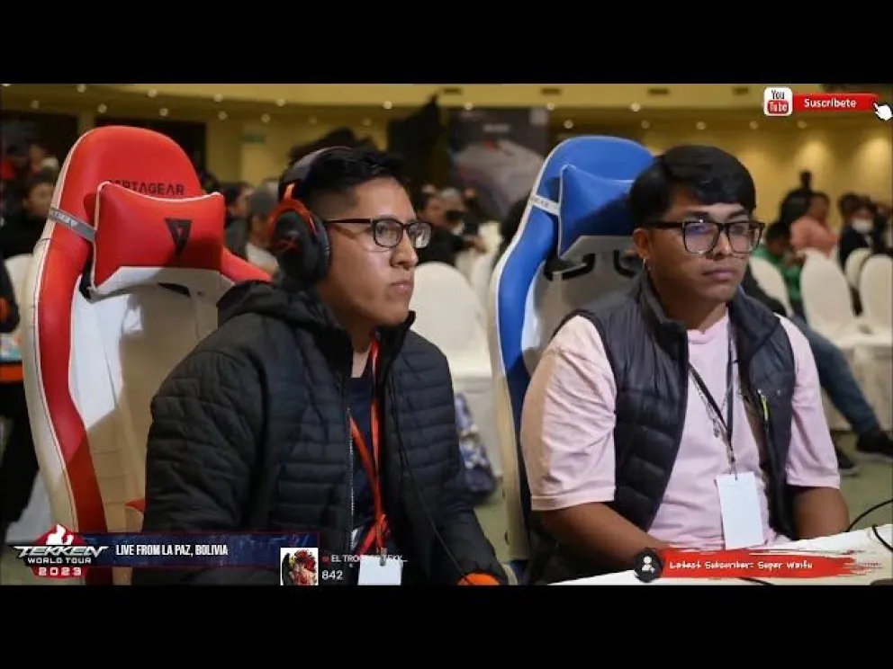 Alonso, de Perú y Tojo 2 de Bolivia en la competencia del año pasado. FOTO:  HadoukenDojoGamer 