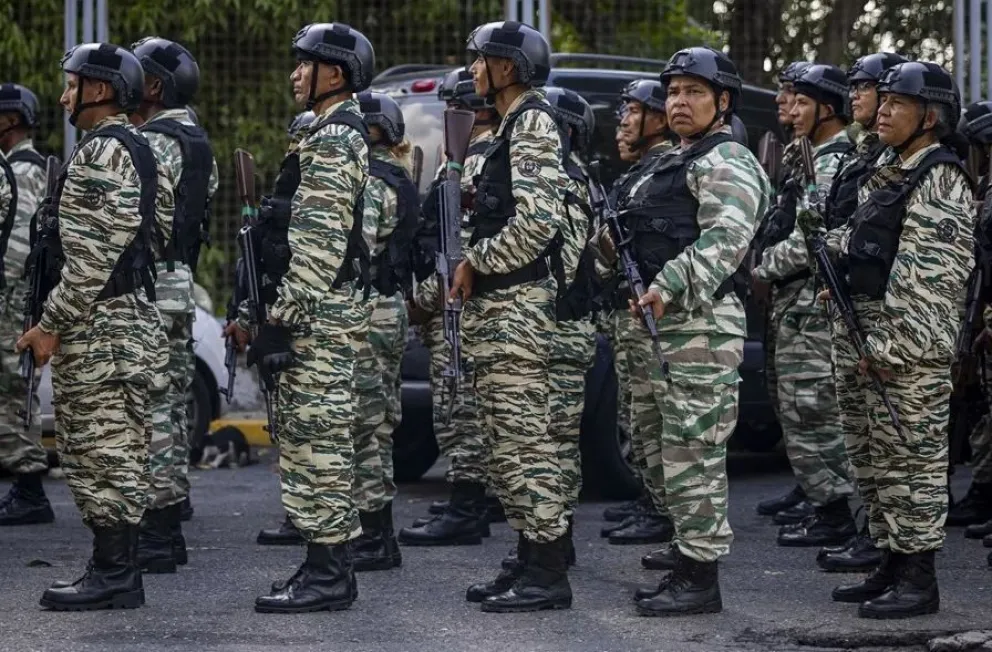 Militares venezolanos participan en el "Plan Independencia 200", el 11 de septiembre. Foto: EFE