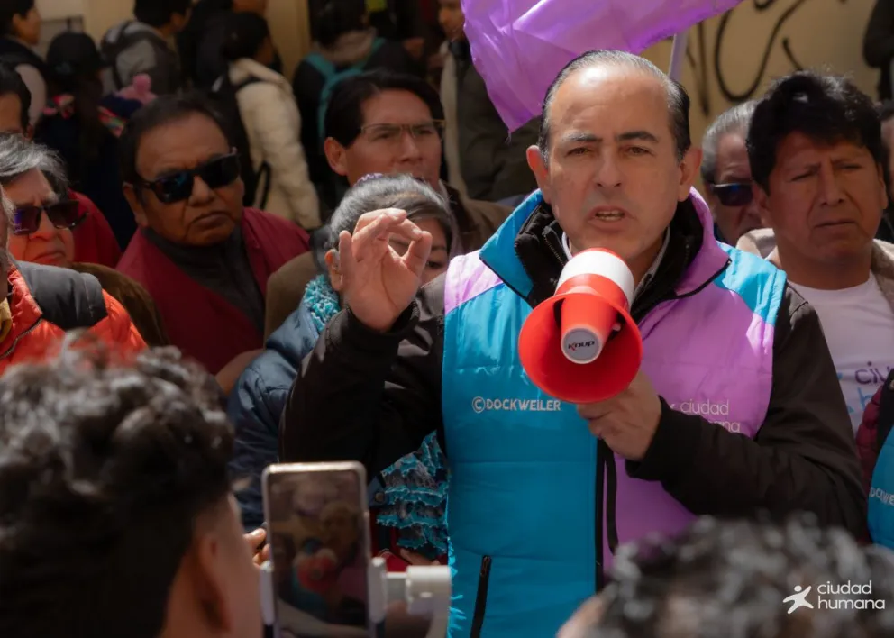 Dockweiler lidera la fundación Ciudad Humana y busca su personería para participar en las elecciones subnacionales. Fotos: Ciudad Humana y Luis Quisbert