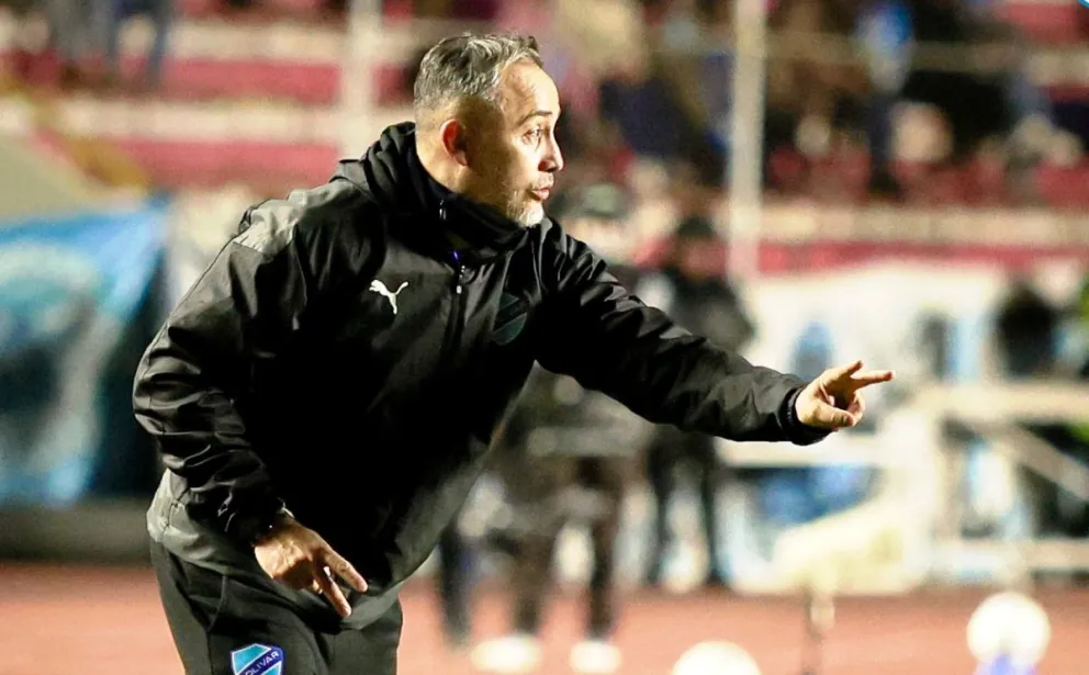 Flavio Robatto, el entrenador no pudo llegar a semifinales con Bolívar. Foto: CB