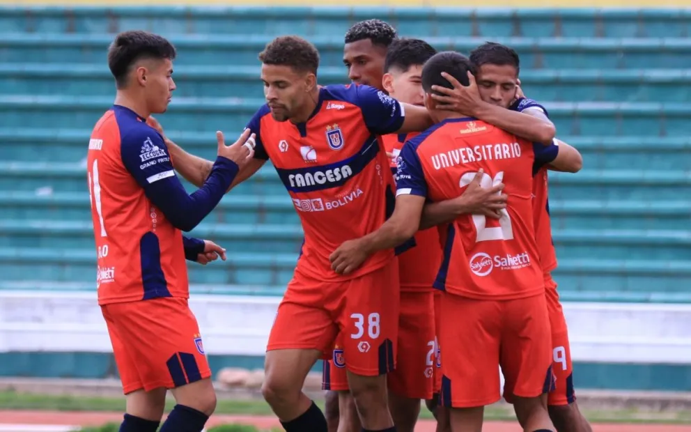 Jugadores de Universitario festejan una de sus victorias en fase de grupos. Foto: club Universitario