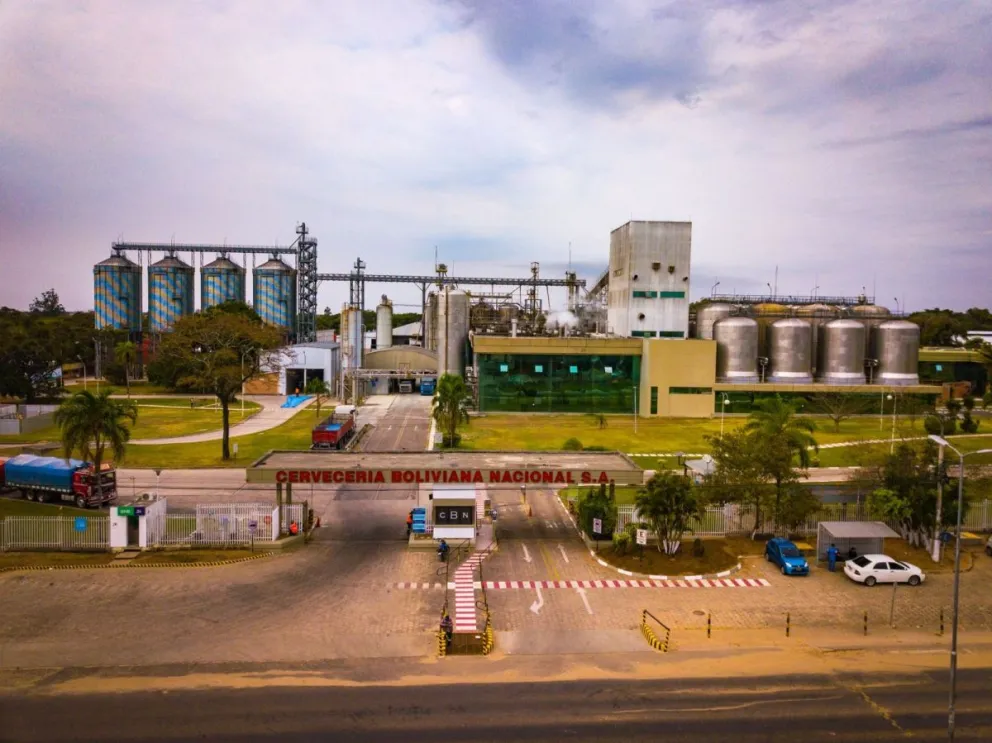 Planta de la CBN en Santa Cruz, la empresa luego de YPFB es la que más impuestos paga al Estado. Foto: CBN