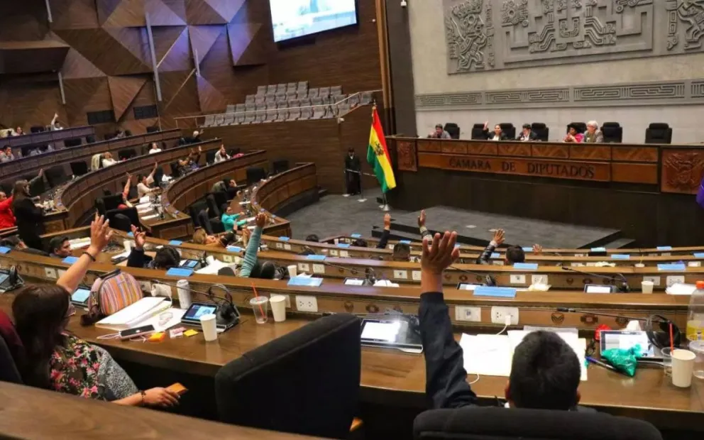 Diputados aprueban normas la madrugada de este viernes. Foto: Cámara de Diputados