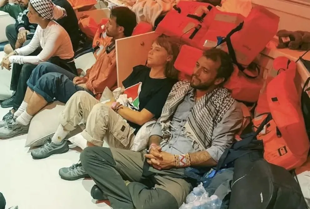 Algunos de los activistas de la flotilla arrestados la semana pasada por Israel, entre ellos Greta Thunberg. Foto: EFE