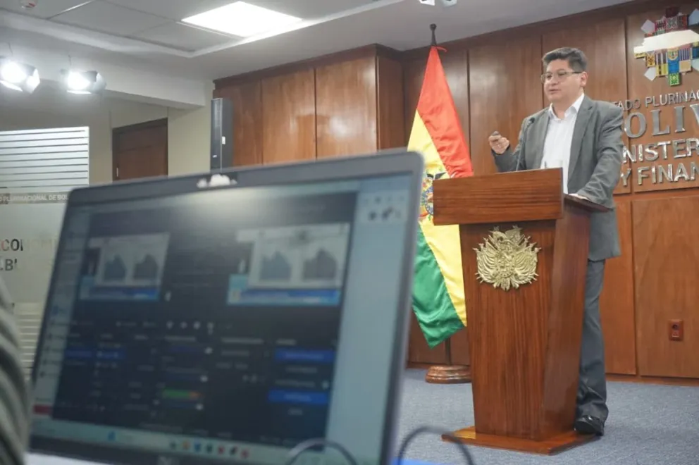 El ministro de Economía, Marcelo Montenegro, este lunes. Foto: APG