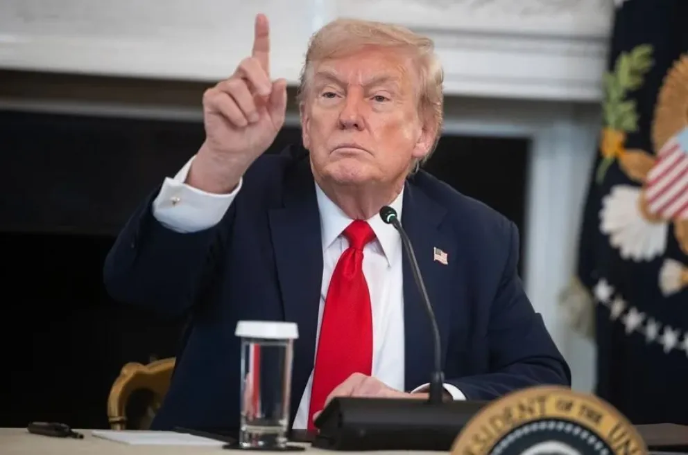 Trump habla durante una mesa redonda en la Casa Blanca. Foto: EFE