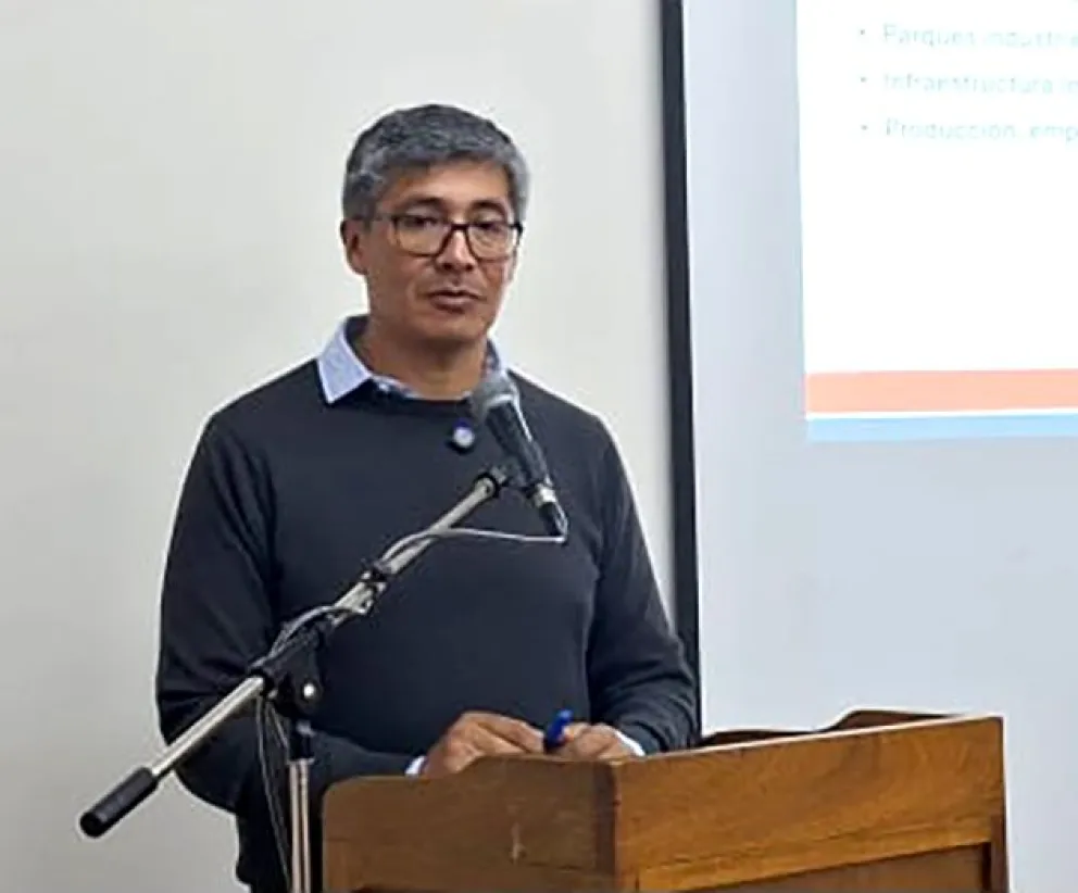 El economista José Gabriel Espinoza Yáñez. Foto: ABI