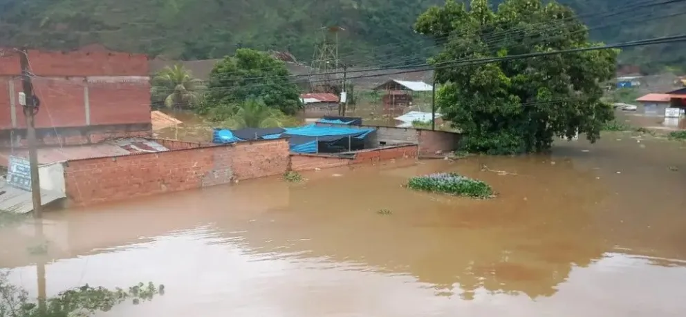Una de las zonas afectadas por las inundaciones en Tipuani, La Paz. Foto: Unitel