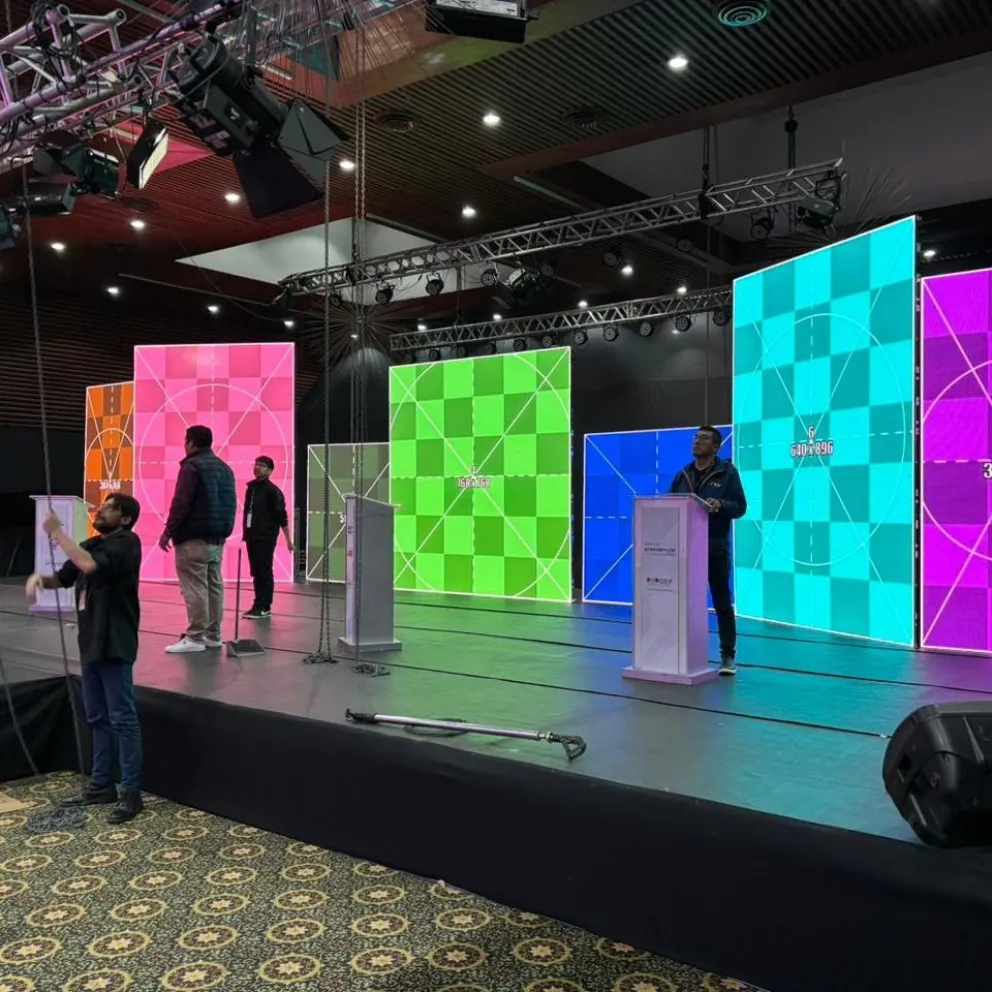 El debate comenzará a las 21:00 y será en un hotel de La Paz. Foto: Unitel