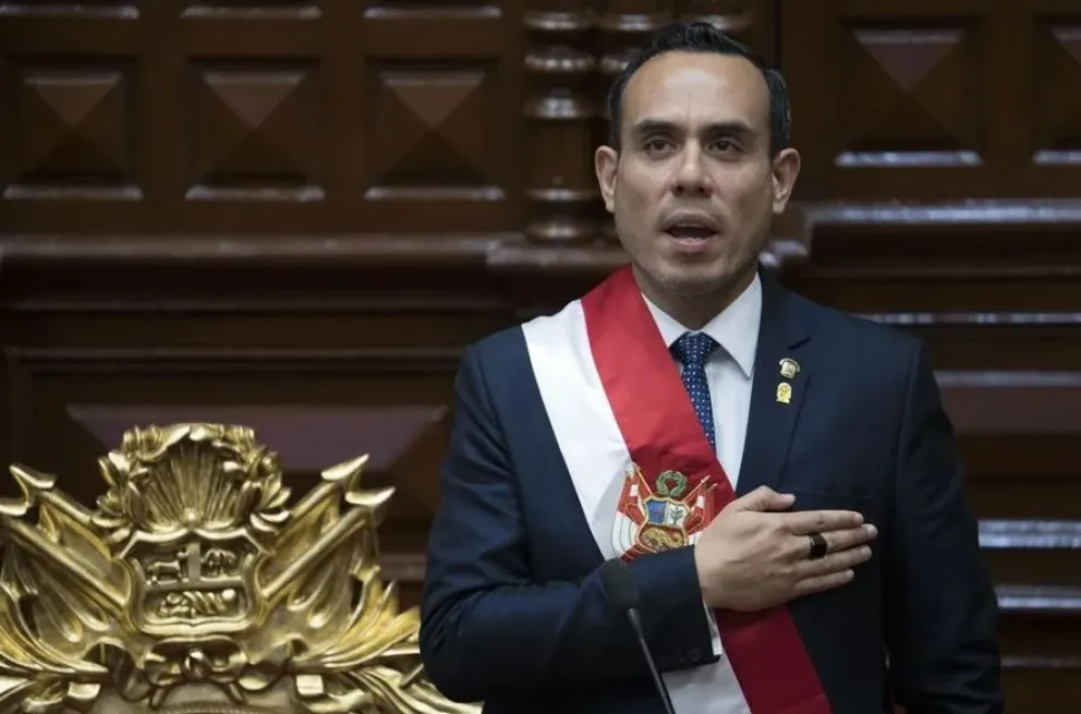 El presidente interino de Perú, José Jerí, tras jurar su cargo ante el Congreso el pasado 10 de octubre. Foto: EFE