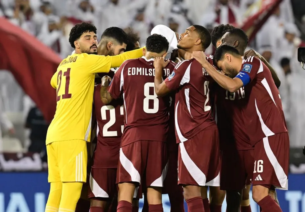 La selección de Catar previo a su partido de este martes. Foto: QFA.