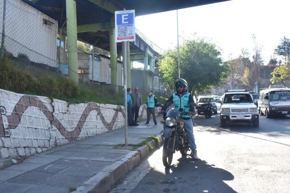 Uno de los espacios autorizados de parqueo. FOTO: AMUN